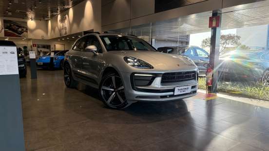 PORSCHE-MACAN-2025