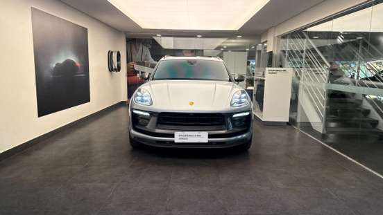 PORSCHE-MACAN-2022