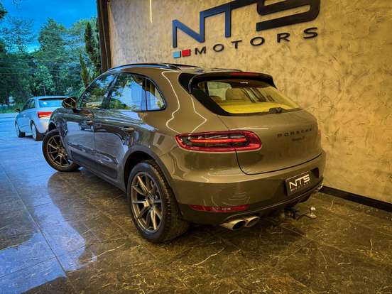 PORSCHE-MACAN-3.0 S 24V V6 GASOLINA 4P AUTOMÁTICO PORSCHE-MACAN-2014