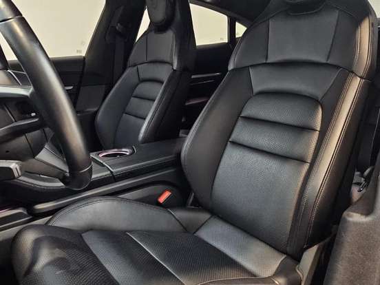 PORSCHE-TAYCAN-TURBO ELÉTRICO PORSCHE-TAYCAN-2021
