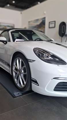PORSCHE-718-2024