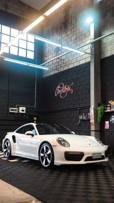 PORSCHE-911-2017