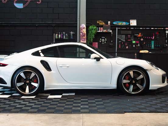 PORSCHE-911-3.8 24V H6 GASOLINA TURBO PDK PORSCHE-911-2017