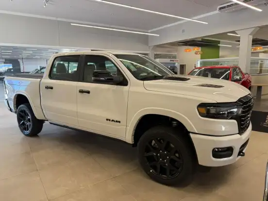 RAM-1500-3.0 HURRICANE 6 BITURBO GASOLINA LARAMIE NIGHT EDITION CD 4X4 AUTOMÁTICO RAM-1500-2026