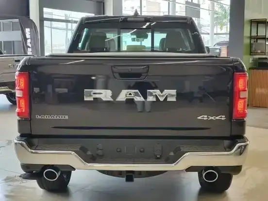 RAM-1500-3.0 HURRICANE 6 BITURBO GASOLINA RHO CD 4X4 AUTOMÁTICO RAM-1500-2026