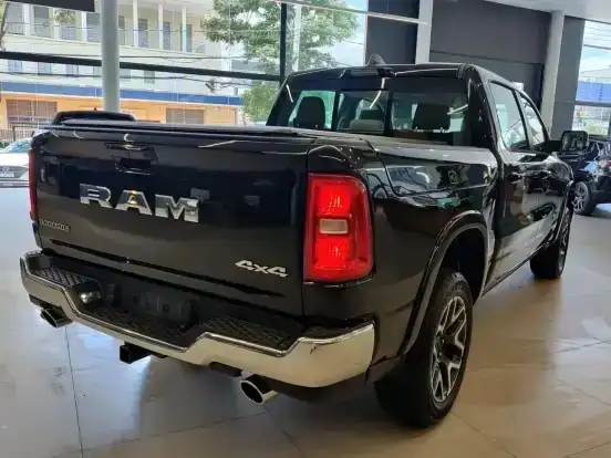 RAM-1500-3.0 HURRICANE 6 BITURBO GASOLINA RHO CD 4X4 AUTOMÁTICO RAM-1500-2026
