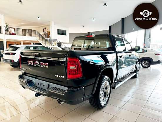 RAM-1500-3.0 HURRICANE 6 BITURBO GASOLINA BIG HORN CD 4X4 AUTOMÁTICO RAM-1500-2026