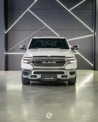 RAM-1500-5.7 V8 GASOLINA LIMITED CD 4X4 AUTOMÁTICO RAM-1500-2023