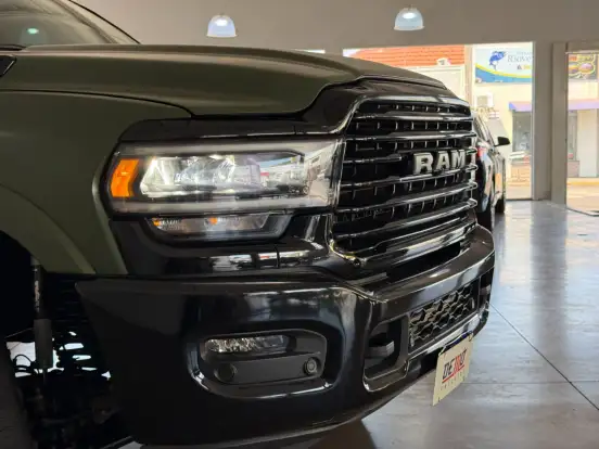 RAM-2500-6.7 I6 TURBO DIESEL LARAMIE CD 4X4 AUTOMÁTICO RAM-2500-2021
