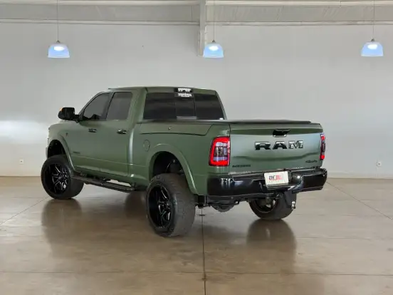 RAM-2500-6.7 I6 TURBO DIESEL LARAMIE CD 4X4 AUTOMÁTICO RAM-2500-2021
