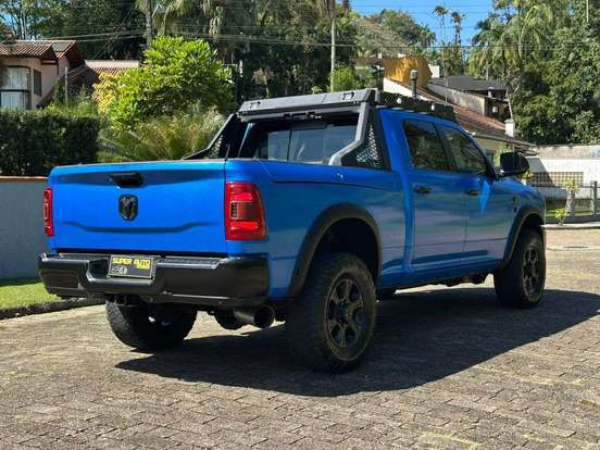 RAM-2500-6.7 I6 TURBO DIESEL LARAMIE CD 4X4 AUTOMÁTICO RAM-2500-2020