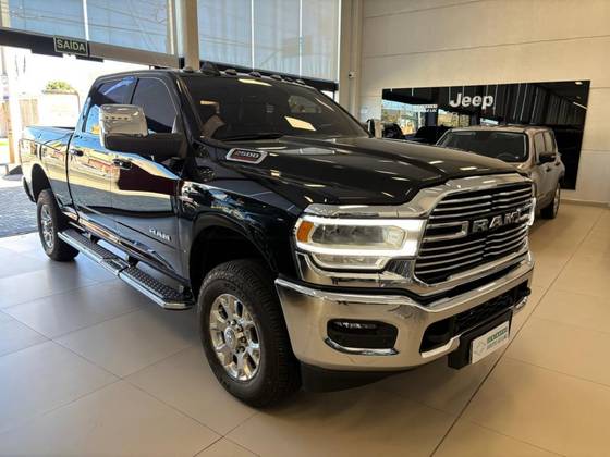 RAM 2500 6.7 I6 TURBO DIESEL LARAMIE CD 4X4 AUTOMÁTICO