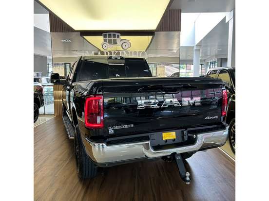 RAM-2500-6.7 I6 TURBO DIESEL LARAMIE CD 4X4 AUTOMÁTICO RAM-2500-2026