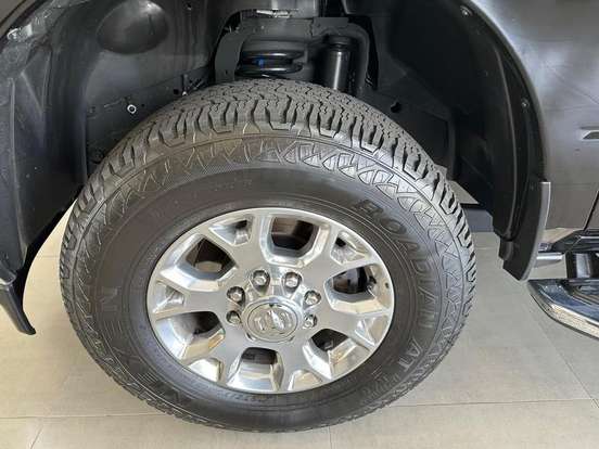 RAM-2500-6.7 I6 TURBO DIESEL LARAMIE CD 4X4 AUTOMÁTICO RAM-2500-2023