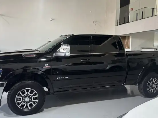 RAM-3500-6.7 I6 TURBO DIESEL LIMITED LONGHORN CD 4X4 AUTOMÁTICO RAM-3500-2026