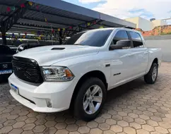 RAM CLASSIC 5.7 V8 GASOLINA LARAMIE CD 4X4 AUTOMÁTICO RAM CLASSIC 5.7 V8 GASOLINA LARAMIE CD 4X4 AUTOMÁTICO