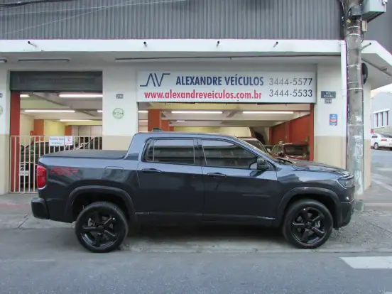 RAM-RAMPAGE-2.0 HURRICANE 4 TURBO GASOLINA R/T 4X4 AUTOMÁTICO RAM-RAMPAGE-2025