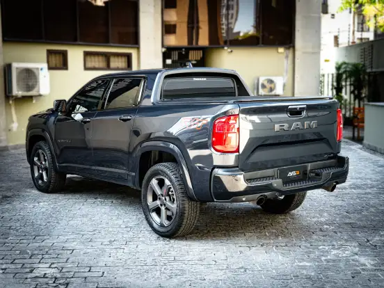 RAM-RAMPAGE-2.0 HURRICANE 4 TURBO GASOLINA R/T 4X4 AUTOMÁTICO RAM-RAMPAGE-2023