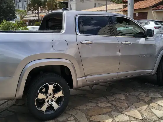 RAM-RAMPAGE-2.0 TURBO DIESEL LARAMIE 4X4 AUTOMÁTICO RAM-RAMPAGE-2024