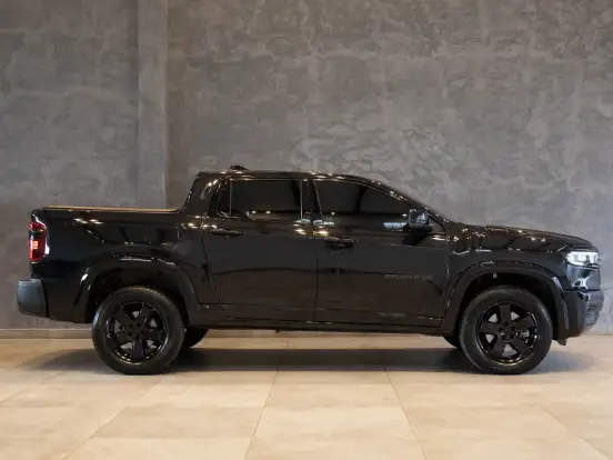 RAM-RAMPAGE-2.2 TURBO DIESEL LARAMIE 4X4 AUTOMÁTICO RAM-RAMPAGE-2025