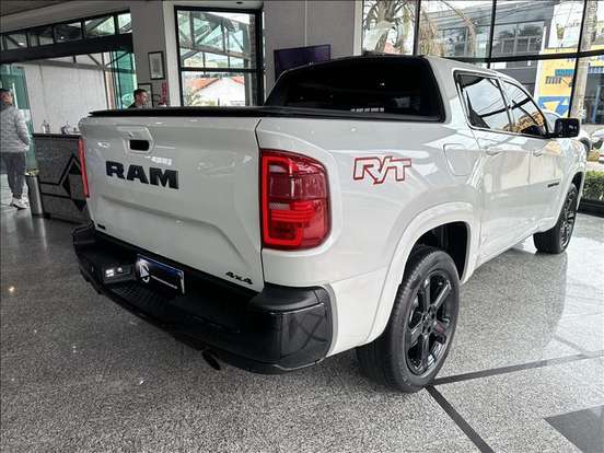 RAM-RAMPAGE-2.0 HURRICANE 4 TURBO GASOLINA R/T 4X4 AUTOMÁTICO RAM-RAMPAGE-2024