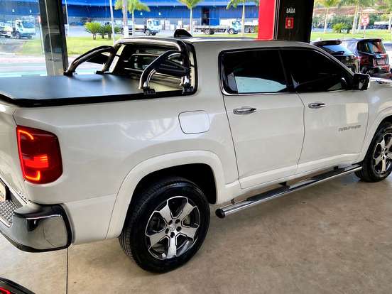 RAM-RAMPAGE-2.2 TURBO DIESEL LARAMIE 4X4 AUTOMÁTICO RAM-RAMPAGE-2024