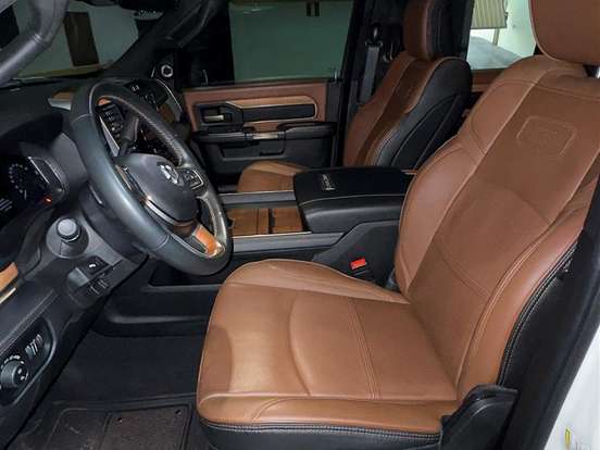 RAM-3500-6.7 I6 TURBO DIESEL LIMITED LONGHORN CD 4X4 AUTOMÁTICO RAM-3500-2023