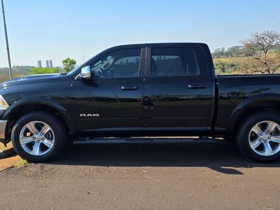 RAM-CLASSIC-5.7 V8 GASOLINA LARAMIE CD 4X4 AUTOMÁTICO RAM-CLASSIC-2022