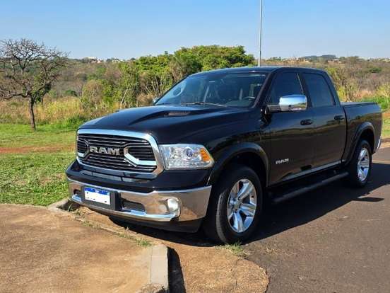 RAM-CLASSIC-5.7 V8 GASOLINA LARAMIE CD 4X4 AUTOMÁTICO RAM-CLASSIC-2022