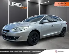 RENAULT FLUENCE 2.0 DYNAMIQUE 16V FLEX 4P AUTOMÁTICO RENAULT FLUENCE 2.0 DYNAMIQUE 16V FLEX 4P AUTOMÁTICO