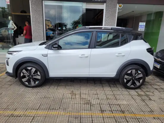 RENAULT-KARDIAN-2025