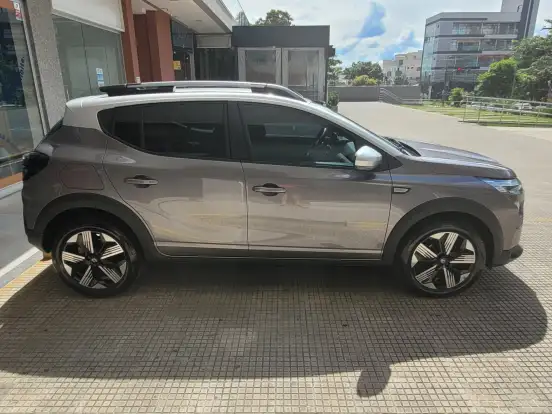 RENAULT-KARDIAN-2025