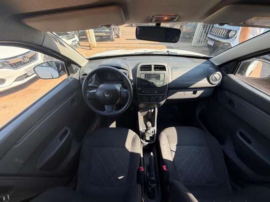 RENAULT-KWID-2017