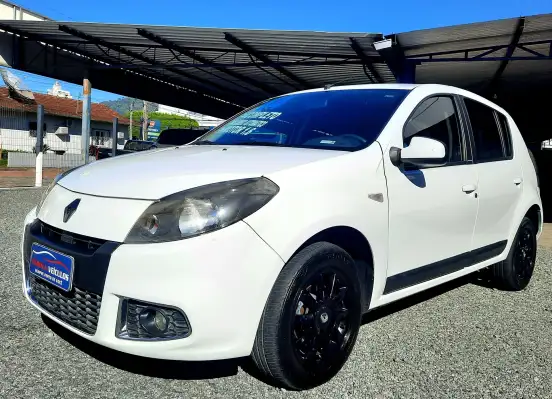 RENAULT-SANDERO-1.6 PRIVILÉGE 16V FLEX 4P AUTOMÁTICO RENAULT-SANDERO-2013