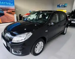 RENAULT SANDERO 1.6 PRIVILÉGE 16V FLEX 4P MANUAL RENAULT SANDERO 1.6 PRIVILÉGE 16V FLEX 4P MANUAL