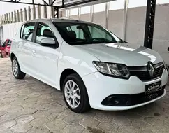 RENAULT SANDERO 1.0 EXPRESSION 16V FLEX 4P MANUAL RENAULT SANDERO 1.0 EXPRESSION 16V FLEX 4P MANUAL
