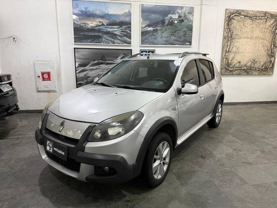 RENAULT SANDERO 1.6 STEPWAY 16V FLEX 4P AUTOMÁTICO