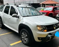 RENAULT DUSTER OROCH 2.0 16V FLEX DYNAMIQUE 4P AUTOMÁTICO RENAULT DUSTER OROCH 2.0 16V FLEX DYNAMIQUE 4P AUTOMÁTICO
