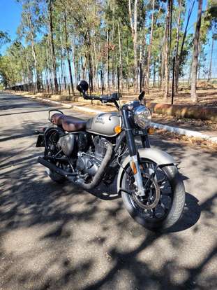 ROYAL ENFIELD-CLASSIC 350 DARK-2023