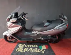 SUZUKI BURGMAN 650 EXECUTIVE SUZUKI BURGMAN 650 EXECUTIVE