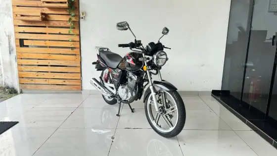 SUZUKI GSR 150i 