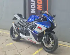 SUZUKI GSX-R750 30 ANOS SUZUKI GSX-R750 30 ANOS