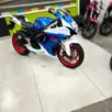 SUZUKI GSX-R750 SUZUKI GSX-R750