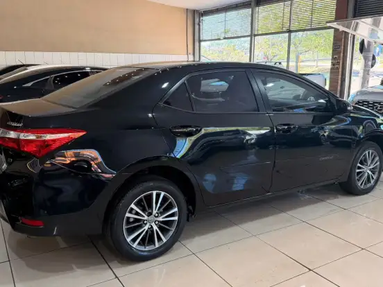 TOYOTA-COROLLA-1.8 GLI 16V FLEX 4P AUTOMÁTICO TOYOTA-COROLLA-2016