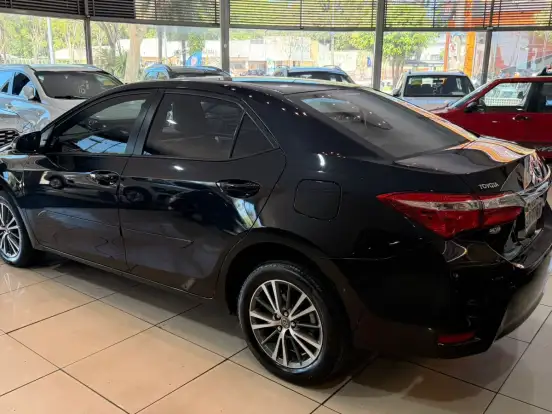 TOYOTA-COROLLA-1.8 GLI 16V FLEX 4P AUTOMÁTICO TOYOTA-COROLLA-2016