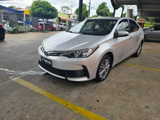 TOYOTA COROLLA 1.8 GLI UPPER 16V FLEX 4P AUTOMÁTICO