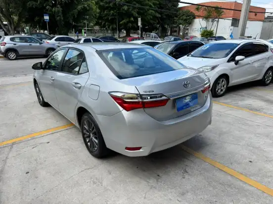 TOYOTA-COROLLA-2019