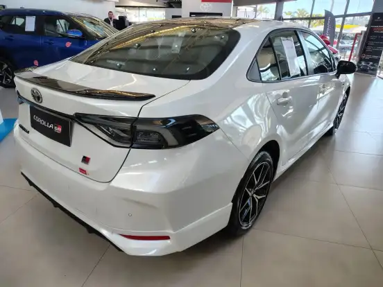 TOYOTA-COROLLA-2026
