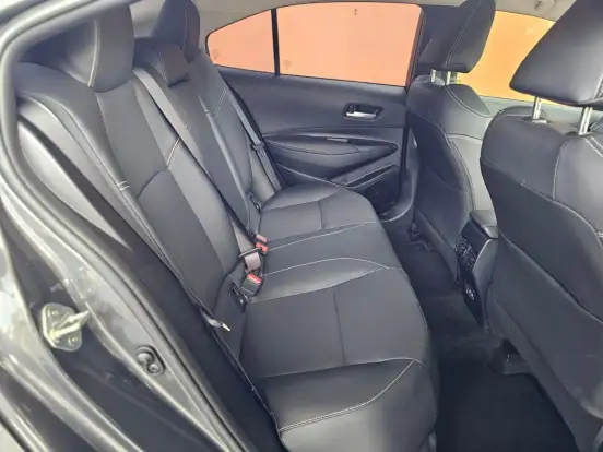 TOYOTA-COROLLA-2024