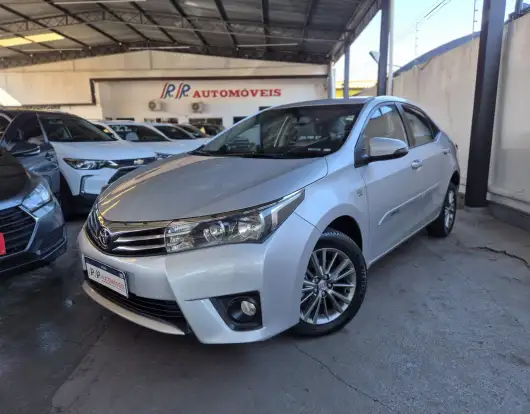 TOYOTA-COROLLA-2015